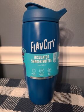 FlavCity Insulated Shaker Bottle - Blue Stainless Steal Protein 24 Oz